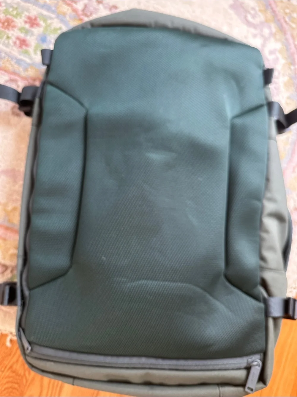AWAY Active Convertible Backpack 45L, forest green